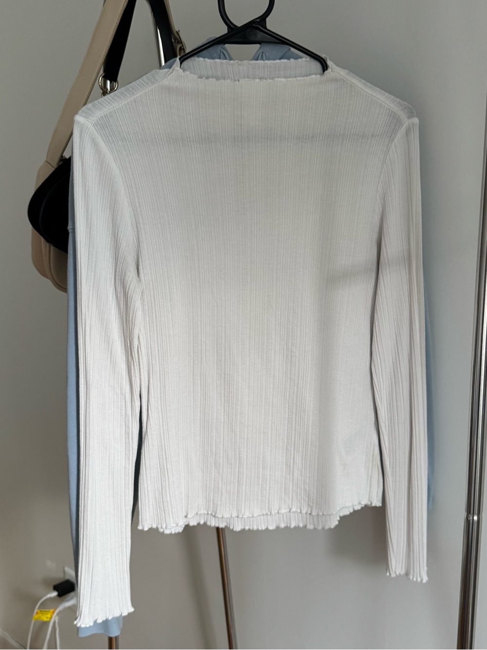 H&M White Ribbed Long-Sleeve Top with Lettuce Edge